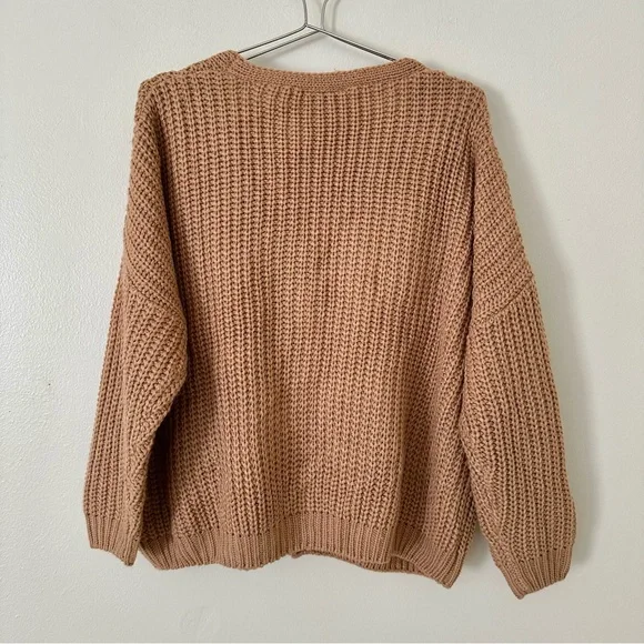 | vici • camel chunky knit button down cardigan • small | - Picture 8 of 12